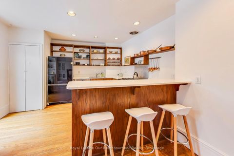 Photo 9 at 64 Kendal Avenue, Annex, Toronto