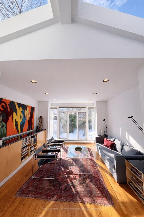 Photo 12 at 64 Kendal Avenue, Annex, Toronto