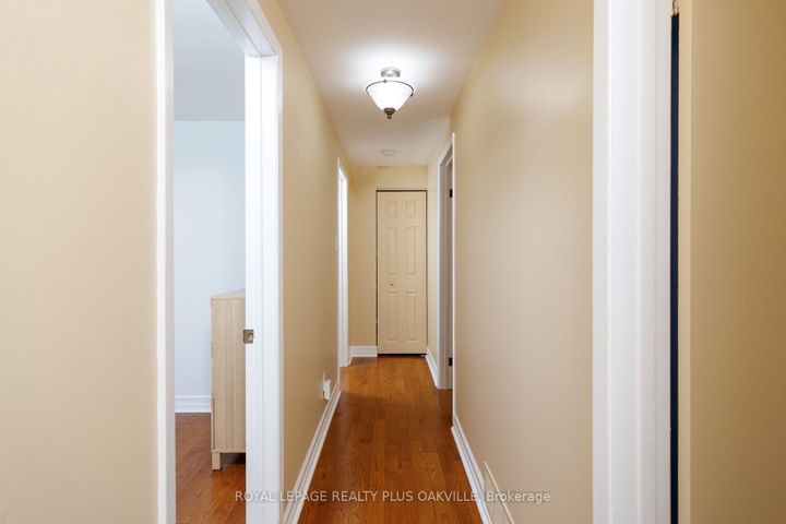 Photo 20 at 475 Sunset Drive, WO West, Oakville