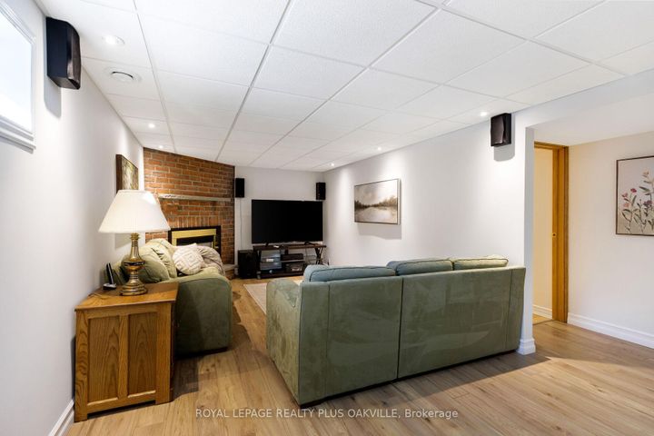 Photo 32 at 475 Sunset Drive, WO West, Oakville