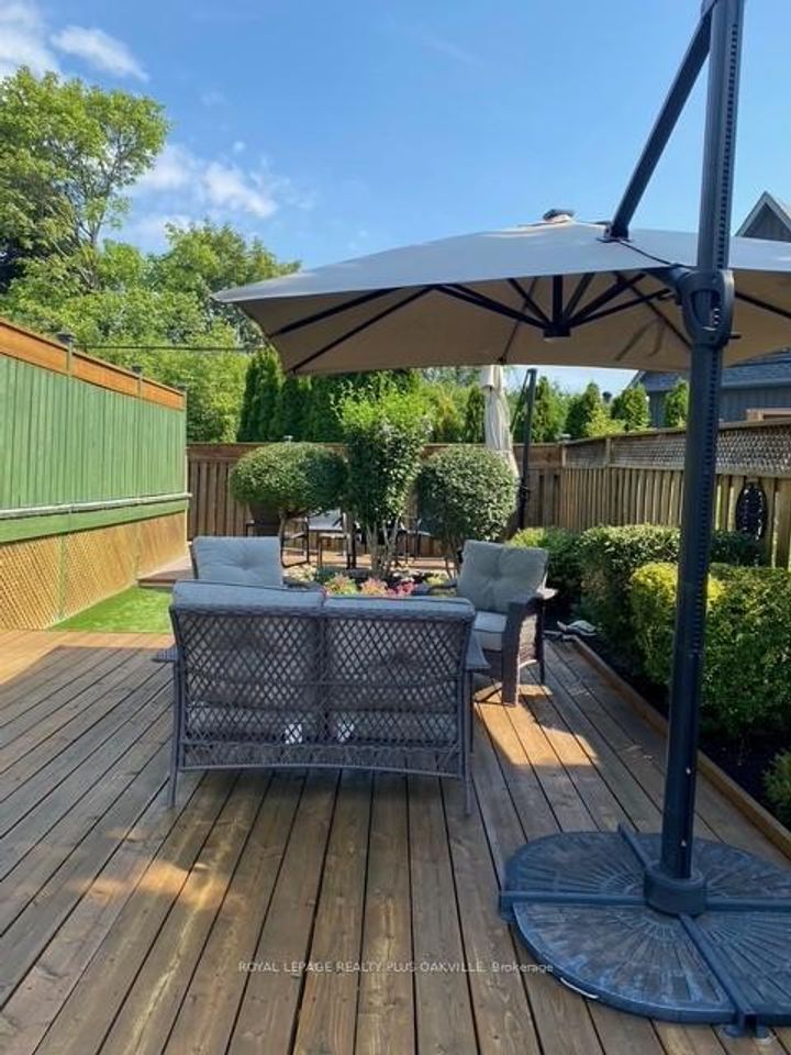 Photo 46 at 475 Sunset Drive, WO West, Oakville