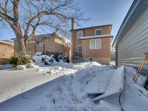 Photo 29 at 120 Edinborough Court, Smythe, Toronto