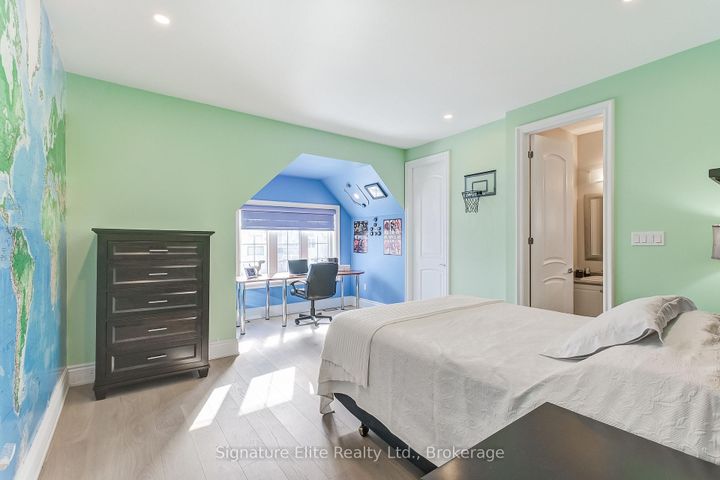 Photo 27 at 3428 Mistwell Crescent, BR Bronte, Oakville