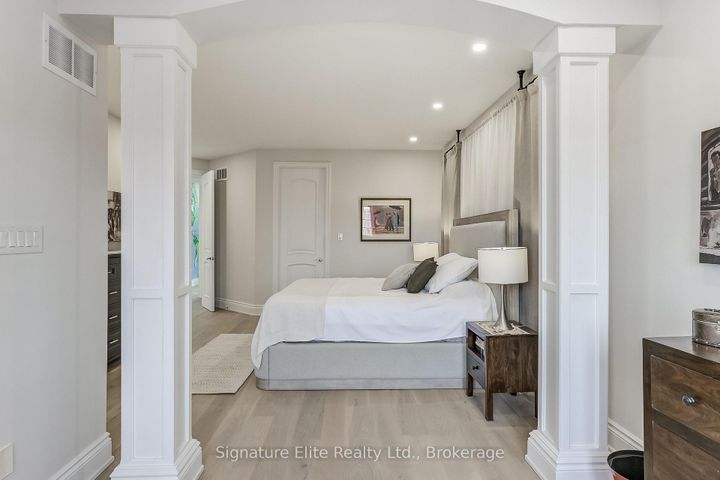 Photo 33 at 3428 Mistwell Crescent, BR Bronte, Oakville