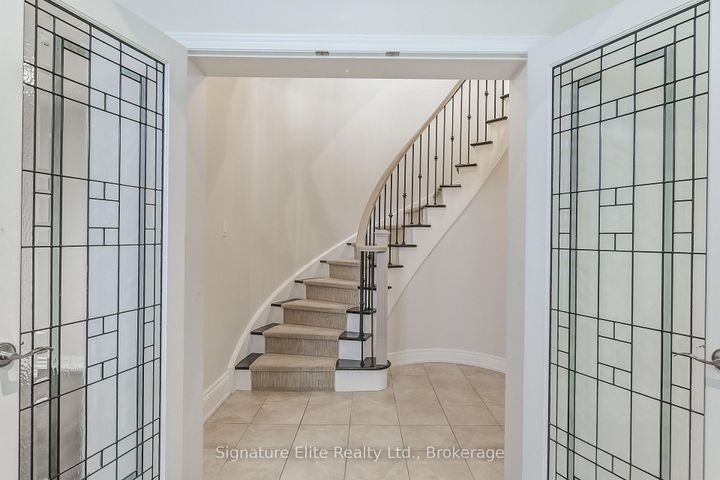 Photo 37 at 3428 Mistwell Crescent, BR Bronte, Oakville