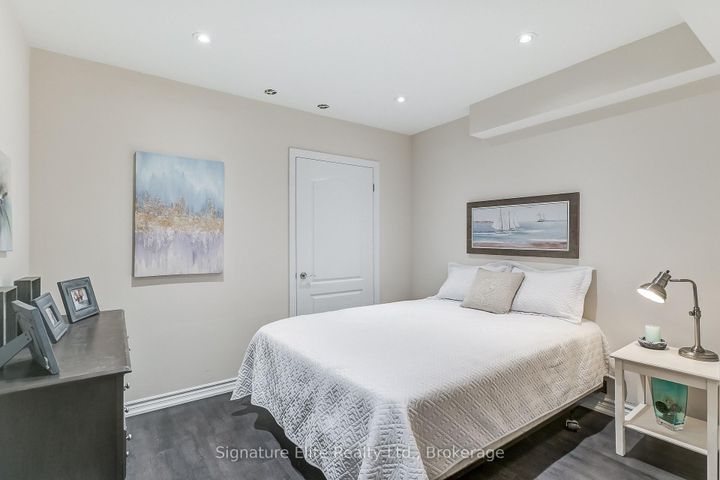 Photo 39 at 3428 Mistwell Crescent, BR Bronte, Oakville