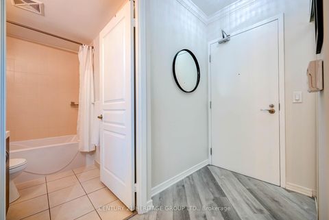 Photo 5 at 3108 - 2240 Lakeshore Boulevard W, Mimico, Toronto