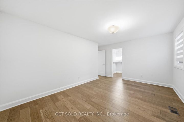 Photo 20 at 18 Mill Street S, Downtown Brampton, Brampton