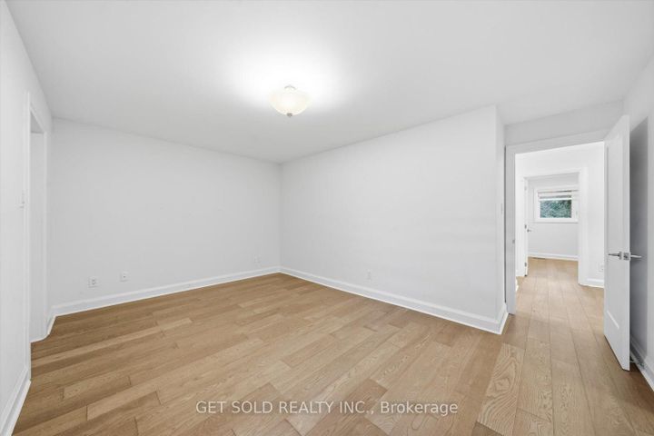 Photo 24 at 18 Mill Street S, Downtown Brampton, Brampton