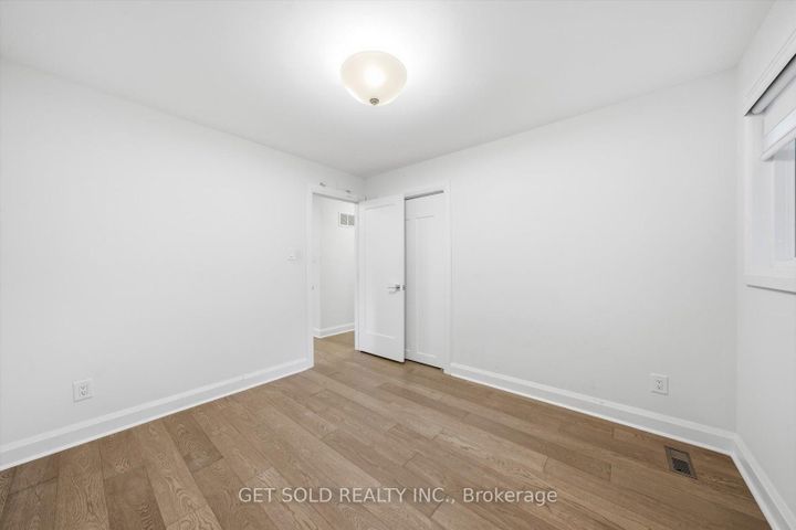 Photo 26 at 18 Mill Street S, Downtown Brampton, Brampton