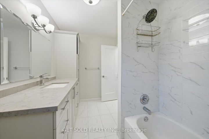 Photo 32 at 18 Mill Street S, Downtown Brampton, Brampton