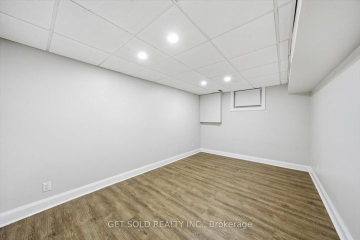 Photo 38 at 18 Mill Street S, Downtown Brampton, Brampton