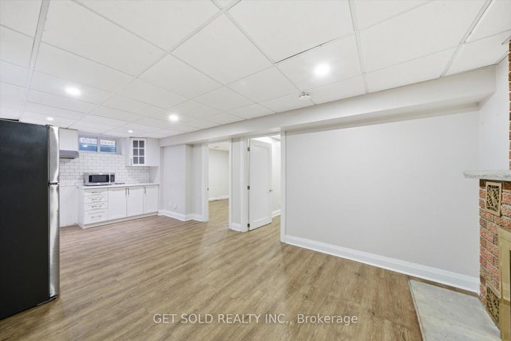 Photo 43 at 18 Mill Street S, Downtown Brampton, Brampton