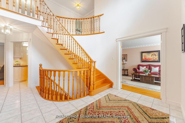 Photo 12 at 4097 Hickory Drive, Rathwood, Mississauga