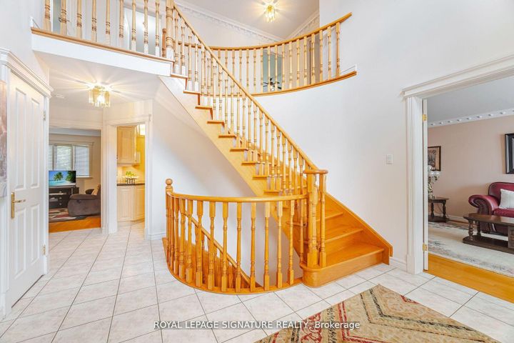 Photo 29 at 4097 Hickory Drive, Rathwood, Mississauga