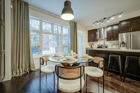 Photo 10 at 42 Causland Lane, Devonsleigh, Richmond Hill