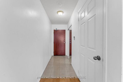 Photo 2 at 2302 - 35 Finch Avenue E, Willowdale East, Toronto