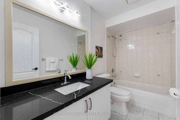 Photo 14 at 74 Cameo Drive, Rouge Woods, Richmond Hill