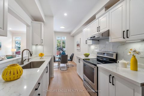 Photo 7 at 74 Cameo Drive, Rouge Woods, Richmond Hill