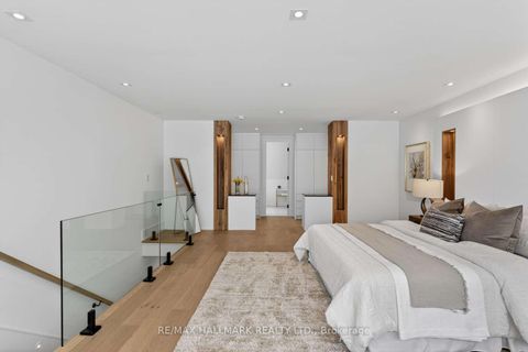 Photo 22 at 10 Wheeler Avenue, The Beaches, Toronto