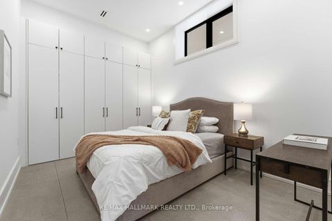 Photo 34 at 10 Wheeler Avenue, The Beaches, Toronto