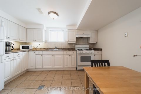 Photo 24 at 19 Niantic Crescent, Donalda, Toronto