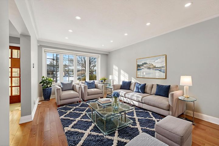 Photo 4 at 222 Elka Drive E, Crosby, Richmond Hill