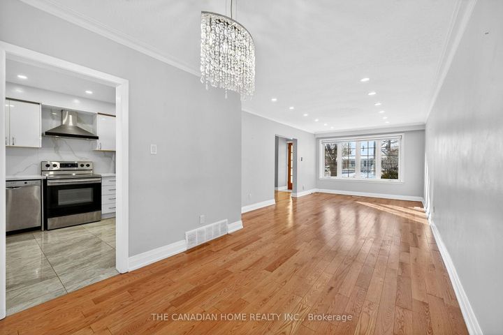 Photo 5 at 222 Elka Drive E, Crosby, Richmond Hill