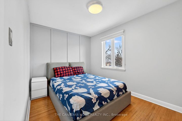 Photo 13 at 222 Elka Drive E, Crosby, Richmond Hill