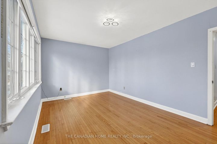 Photo 20 at 222 Elka Drive E, Crosby, Richmond Hill