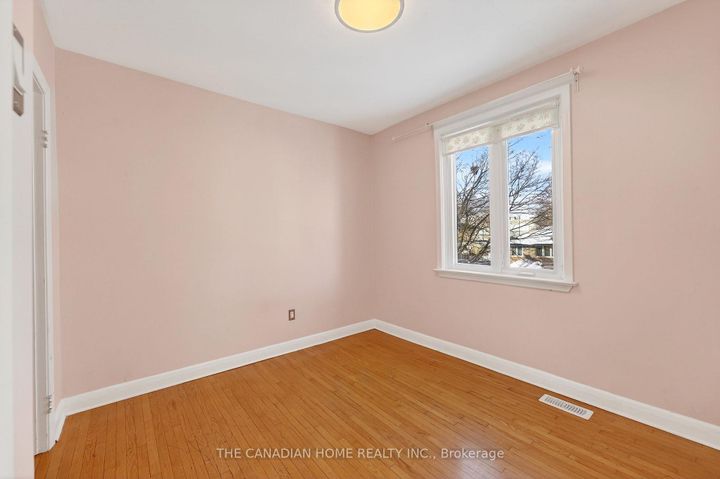 Photo 24 at 222 Elka Drive E, Crosby, Richmond Hill