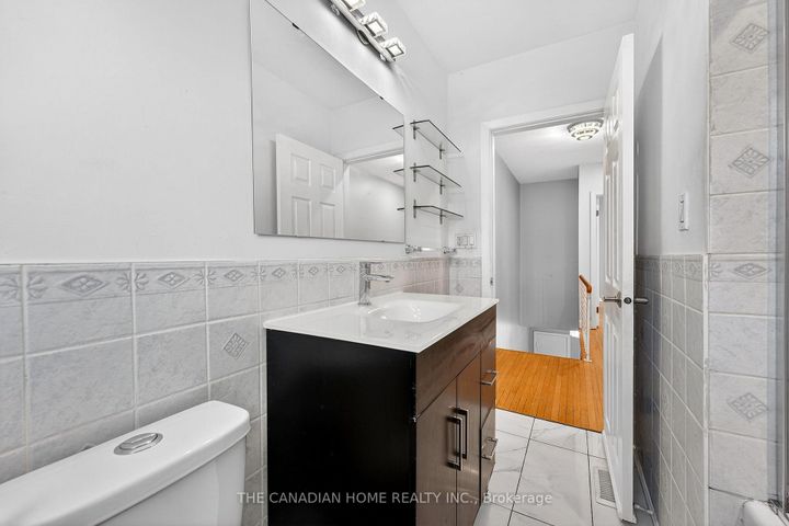 Photo 28 at 222 Elka Drive E, Crosby, Richmond Hill