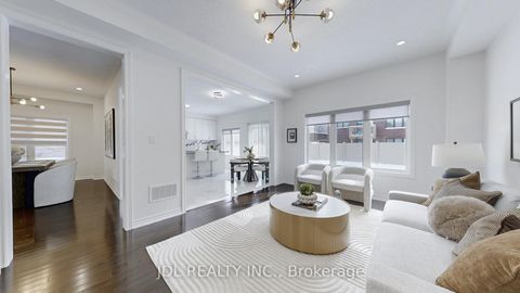 Photo 11 at 103 Connell Drive, Keswick North, Georgina