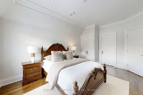 Photo 43 at 122 Parkview Avenue, Willowdale East, Toronto