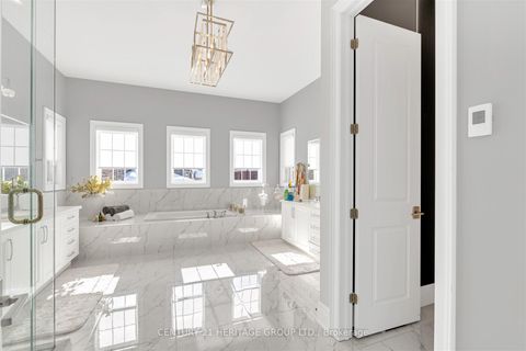 Photo 34 at 43 Sir Henry Court, King City, King