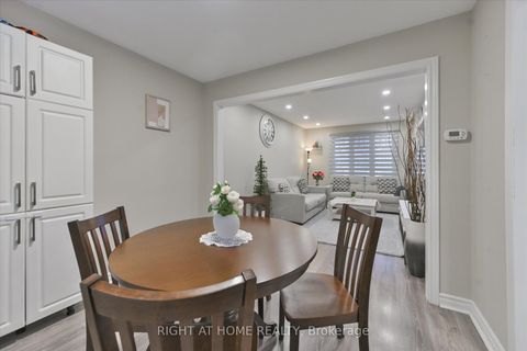 Photo 8 at 39 Devondale Street, Courtice, Clarington