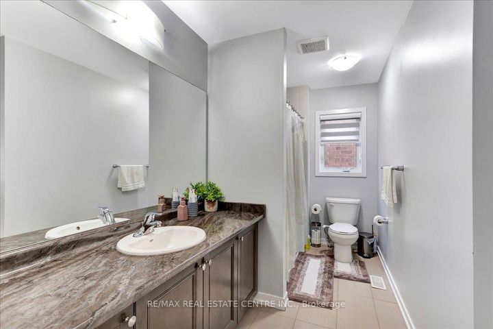 Photo 30 at 30 Scarletwood Street, Stoney Creek Mountain, Hamilton