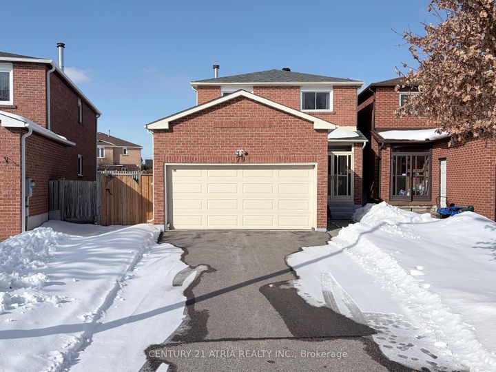Photo 3 at 79 Maitland Drive, Milliken Mills West, Markham