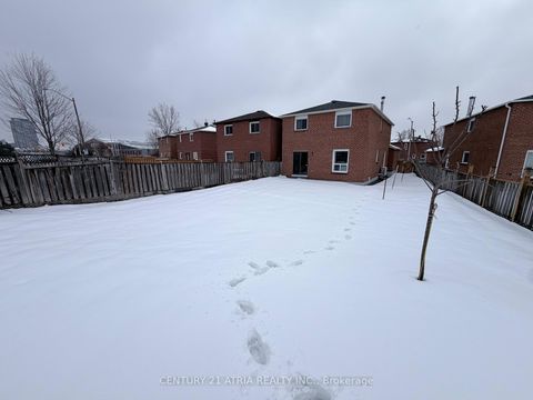 Photo 5 at 79 Maitland Drive, Milliken Mills West, Markham