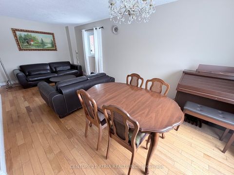 Photo 17 at 79 Maitland Drive, Milliken Mills West, Markham