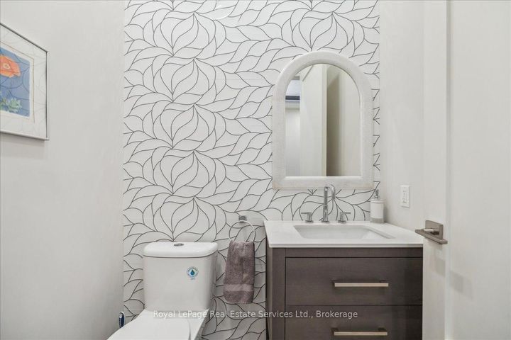 Photo 13 at 1211 Pinegrove Road, WO West, Oakville