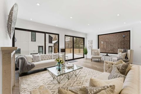 Photo 14 at 90 Garden Avenue, Roncesvalles, Toronto