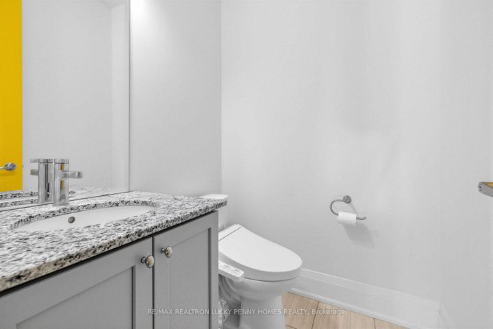 Photo 19 at 62 Hesperus Road, Patterson, Vaughan
