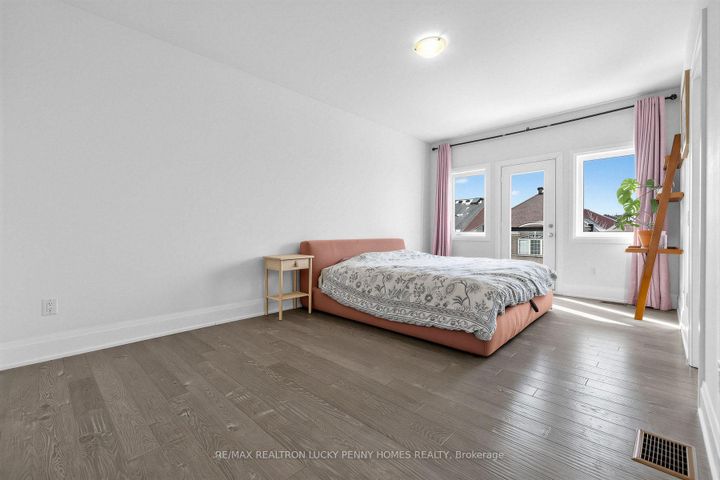 Photo 21 at 62 Hesperus Road, Patterson, Vaughan