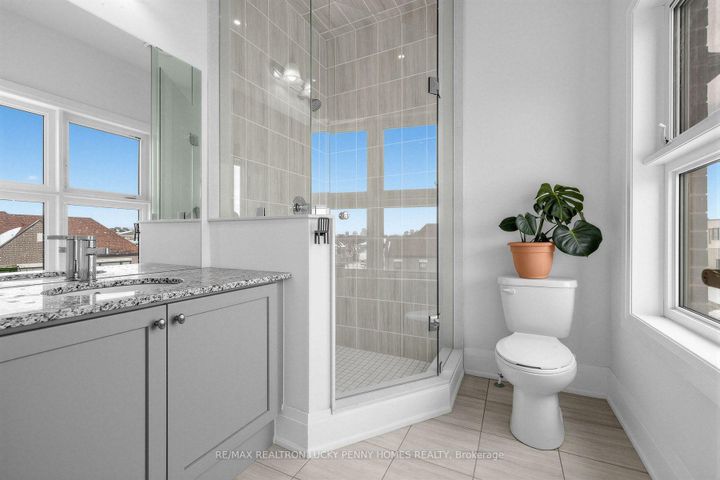 Photo 31 at 62 Hesperus Road, Patterson, Vaughan