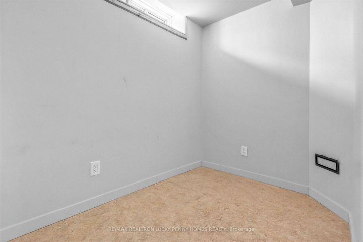 Photo 34 at 62 Hesperus Road, Patterson, Vaughan