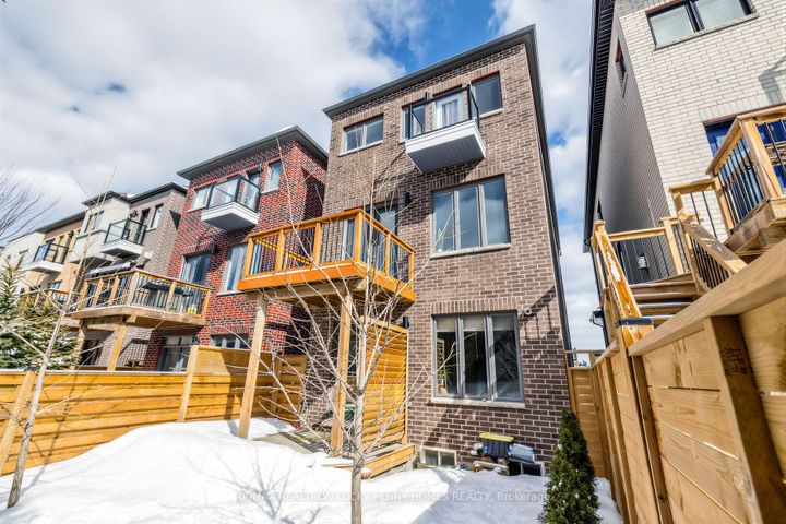 Photo 36 at 62 Hesperus Road, Patterson, Vaughan