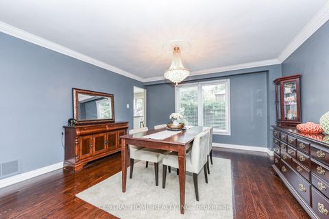 Photo 8 at 4 Robaldon Road, Humber Valley, Toronto