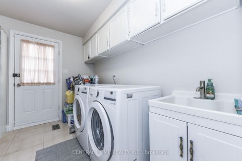 Photo 19 at 4 Robaldon Road, Humber Valley, Toronto