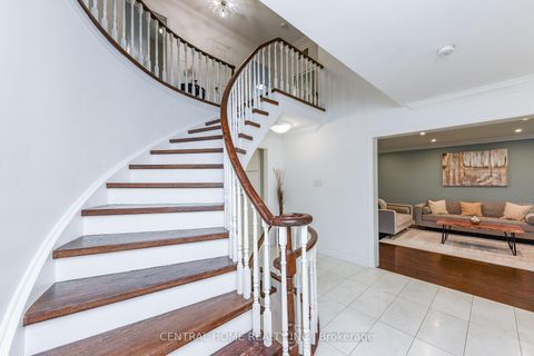 Photo 21 at 4 Robaldon Road, Humber Valley, Toronto